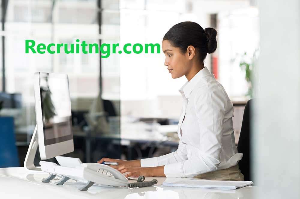 Receptionist Job with VISA